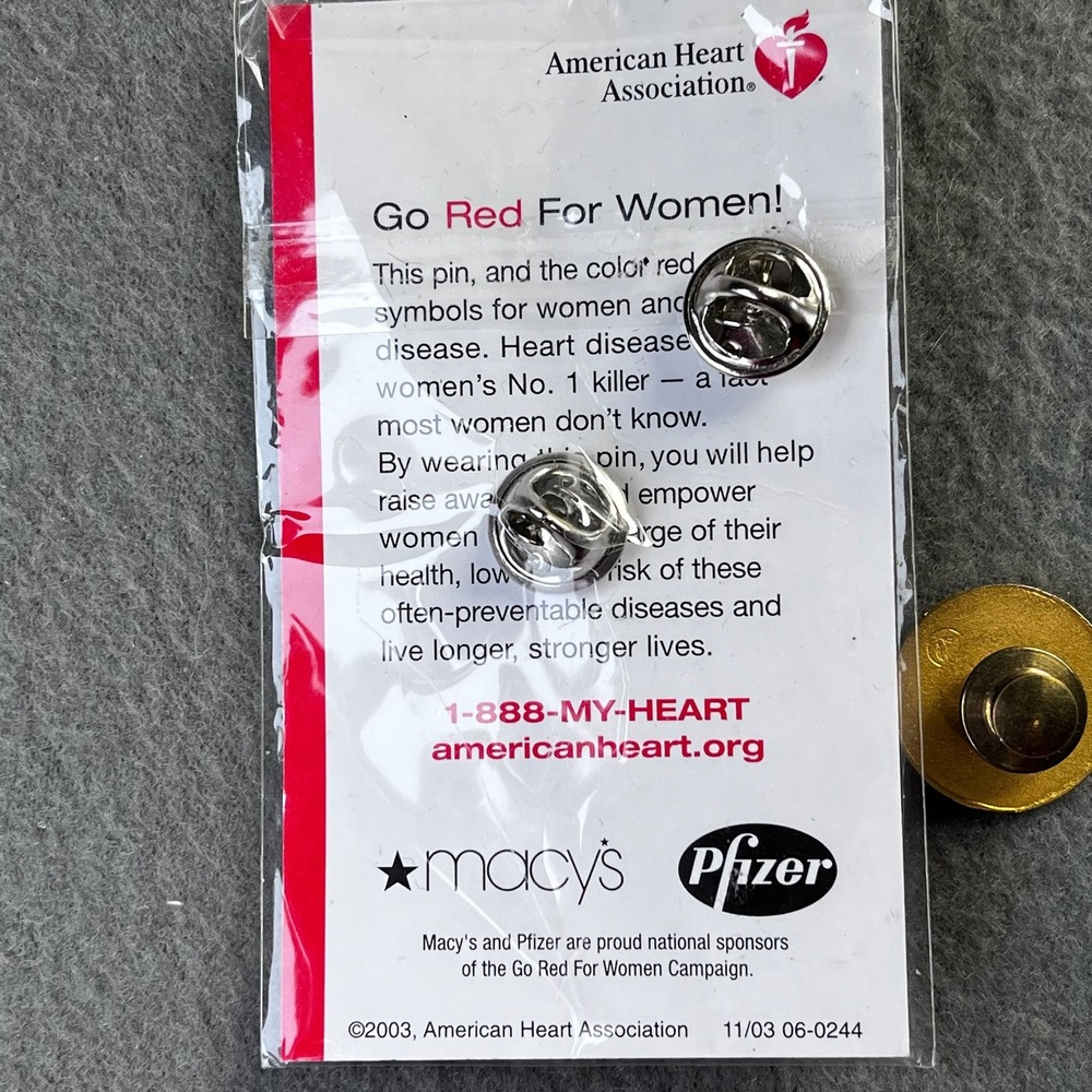 VTG Mixed Lapel Pin Lot American Heart Association United Way NEA Enamel Small - Picture 8 of 9